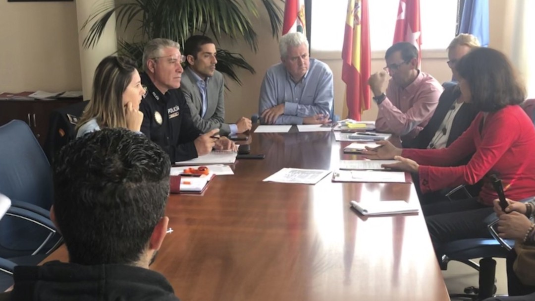 Sanse aumentará la vigilancia en 'pipicanes' tras las denuncias por envenenamiento