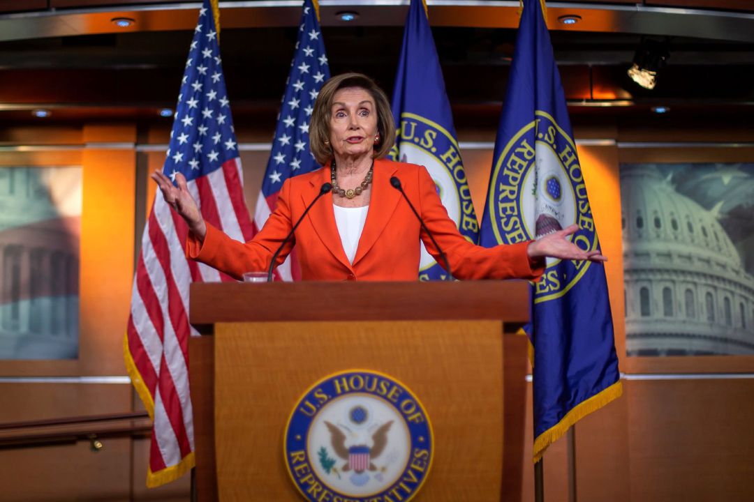 Nancy Pelosi habla para los medios después de la resolución de inicio de 'impeachment' a Donald Trump. Nancy Pelosi habla para los medios después de la resolución de inicio de 'impeachment' a Donald Trump.