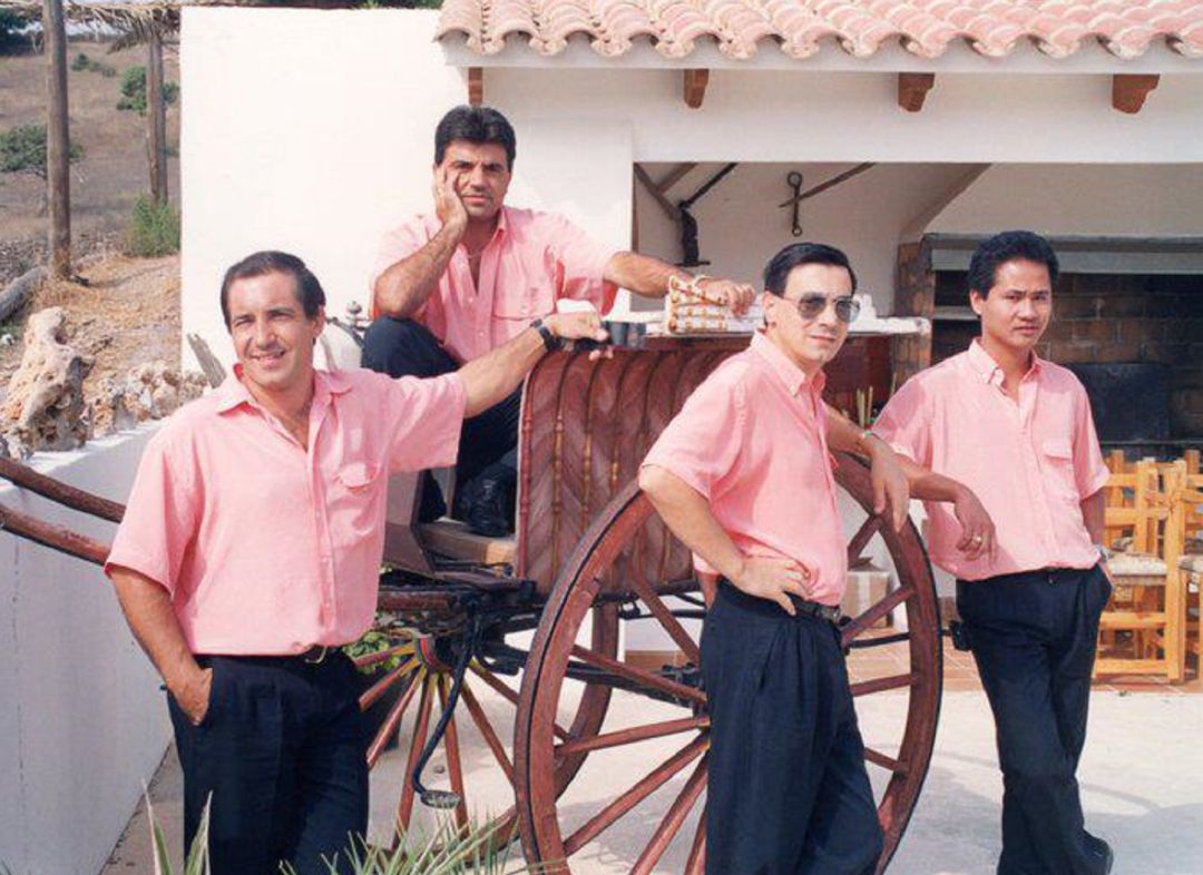 Orquesta Huracán en los años 90 Orquesta Huracán en los años 90