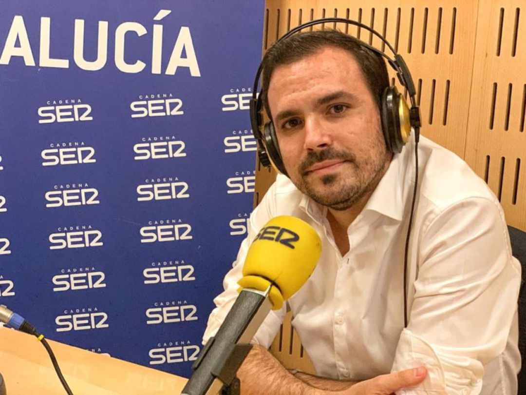 Alberto Garzón: "Los barrios obreros deben votar para que el voto de los ricos no valga el doble" Alberto Garzón: "Los barrios obreros deben votar para que el voto de los ricos no valga el doble"