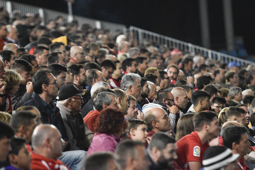 La afición sigue respondiendo al equipo. La afición sigue respondiendo al equipo.