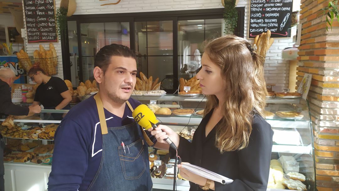 "A pie de calle", jueves 31 de octubre de 2019: Dulces típicos del Día de Todos los Santos "A pie de calle", jueves 31 de octubre de 2019: Dulces típicos del Día de Todos los Santos