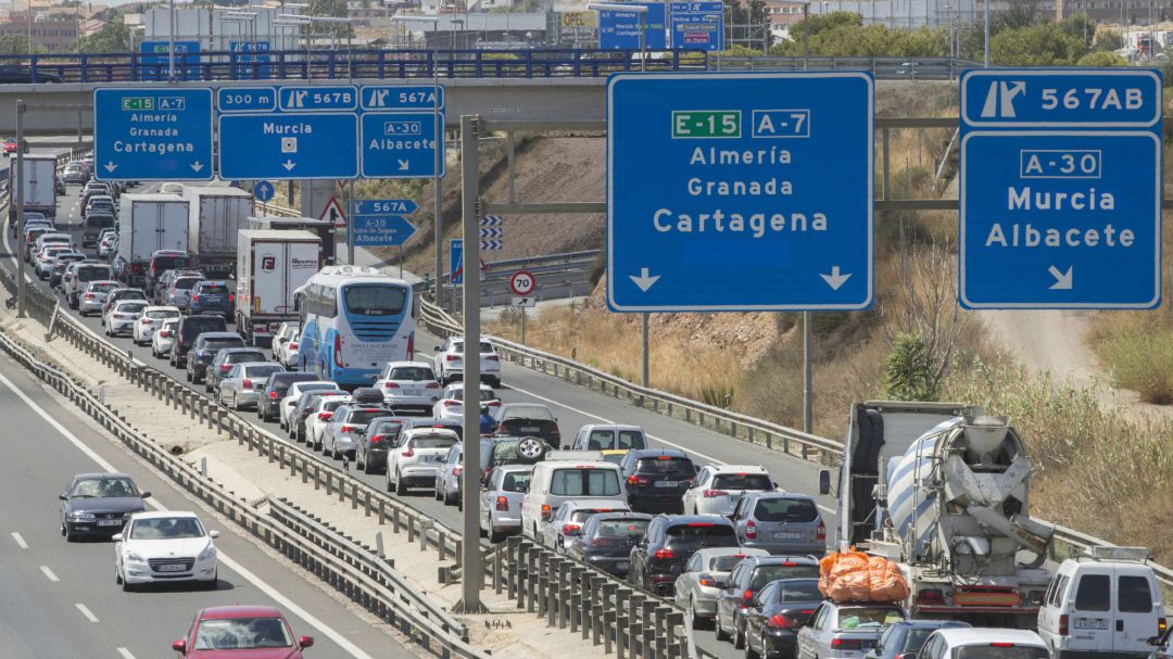 La DGT contempla 280.000 desplazamientos por las carreteras de la Región de Murcia durante este puente de Todos los Santos La DGT contempla 280.000 desplazamientos por las carreteras de la Región de Murcia durante este puente de Todos los Santos