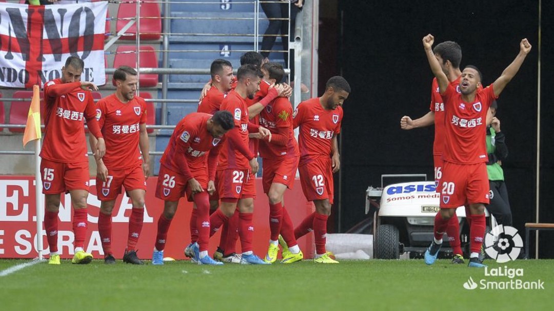 El Numancia doblega al Albacete y sigue creciendo