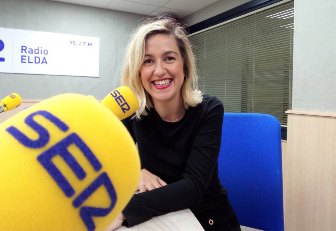 La diseñadora Sabina Teruel en Radio Elda SER La diseñadora Sabina Teruel en Radio Elda SER