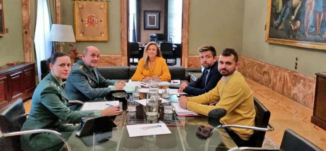 La reunión en Delegación de Gobierno ha servido para fijar las ampliaciones en Guardia Civil que se van a llevar a cabo en los próximos meses La reunión en Delegación de Gobierno ha servido para fijar las ampliaciones en Guardia Civil que se van a llevar a cabo en los próximos meses