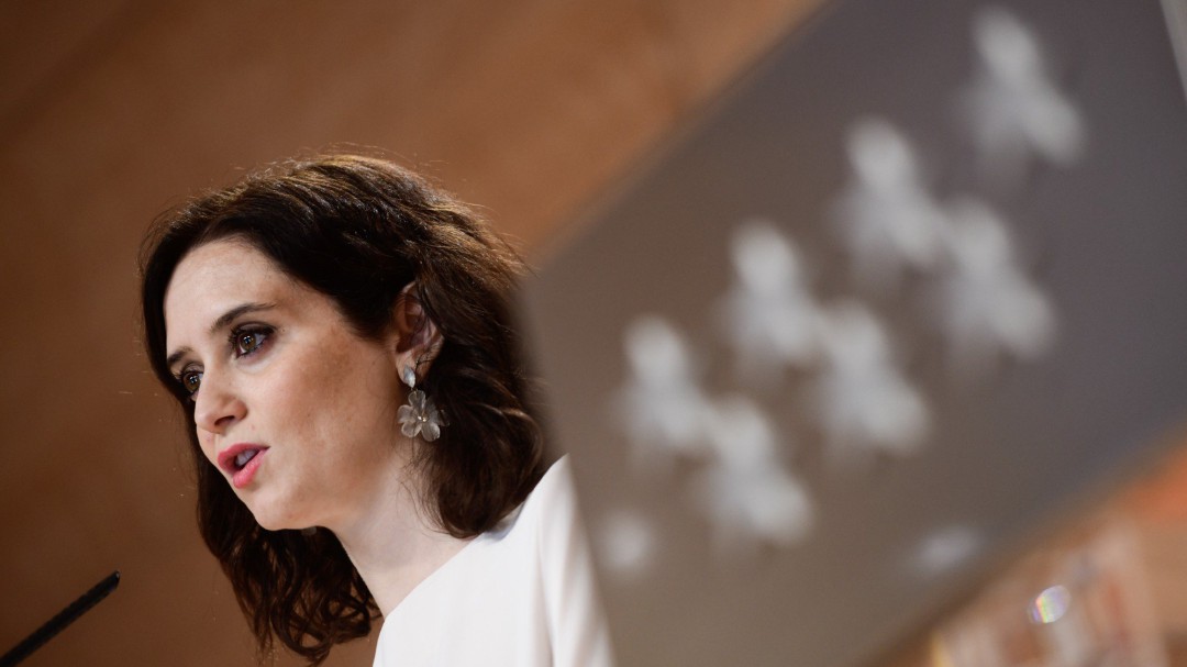 Ayuso acusa a Sánchez de "derrocar" un Gobierno del PP para sumir a España en la destrucción de empleos