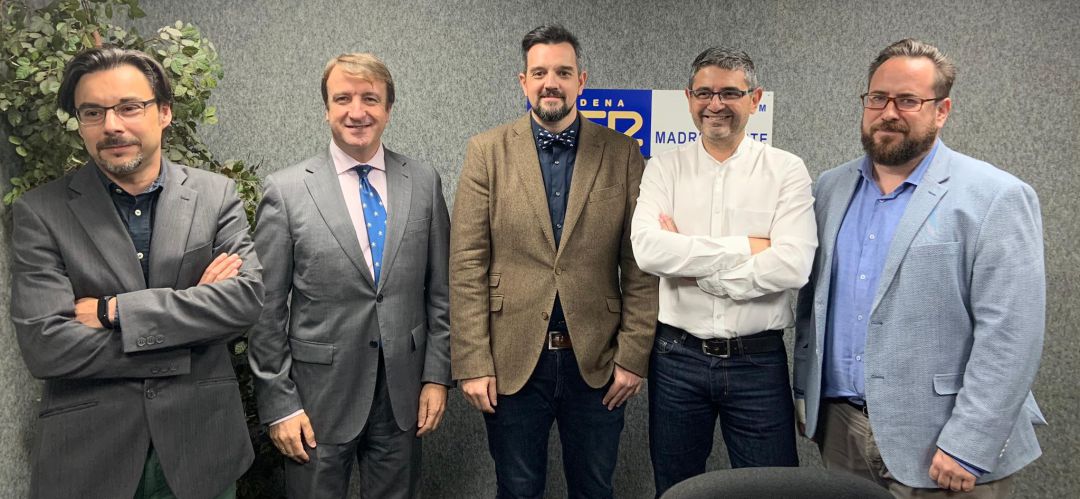 Rafael Turnes (Podemos), Jesús Moreno (PP), David Guerrero (Cadena SER), Rafael Sánchez Acera (PSOE) y Jorge Alberto Campos (Cs) Rafael Turnes (Podemos), Jesús Moreno (PP), David Guerrero (Cadena SER), Rafael Sánchez Acera (PSOE) y Jorge Alberto Campos (Cs)