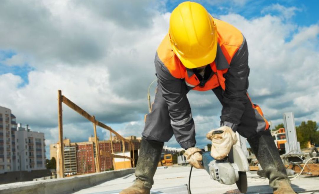 Denuncian la cesión ilegal de trabajadores a costa de salarios y fraude a la Seguridad Social Denuncian la cesión ilegal de trabajadores a costa de salarios y fraude a la Seguridad Social