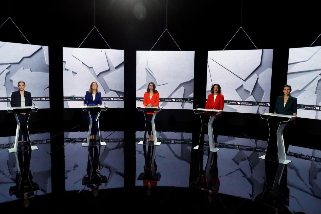 Las dirigentes de los principales partidos con representación parlamentaria, (i-d) Irene Montero (Unidas Podemos), Ana Pastor (PP), Inés Arrimadas (Ciudadanos), María Jesús Montero (PSOE), y Rocío Monasterio (Vox), antes del inicio del debate. Las dirigentes de los principales partidos con representación parlamentaria, (i-d) Irene Montero (Unidas Podemos), Ana Pastor (PP), Inés Arrimadas (Ciudadanos), María Jesús Montero (PSOE), y Rocío Monasterio (Vox), antes del inicio del debate.