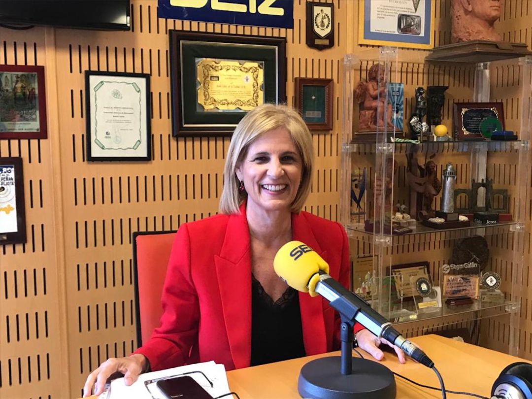 María José García Pelayo, en el transcurso de la entrevista en Radio Cádiz María José García Pelayo, en el transcurso de la entrevista en Radio Cádiz