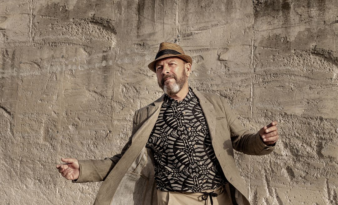 Javier Ruibal lleva al Teatro Falla su propuesta "Mi sur, mi paisaje" Javier Ruibal lleva al Teatro Falla su propuesta "Mi sur, mi paisaje"