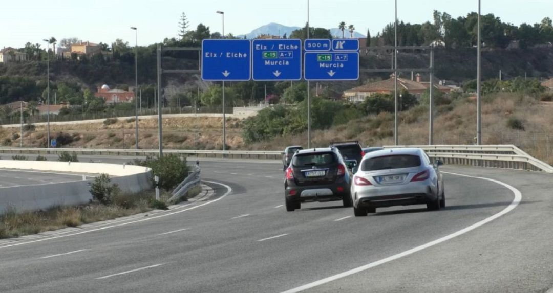 Solicitan a Fomento pantallas acústicas en la A7 a su paso por El Ferriol Solicitan a Fomento pantallas acústicas en la A7 a su paso por El Ferriol