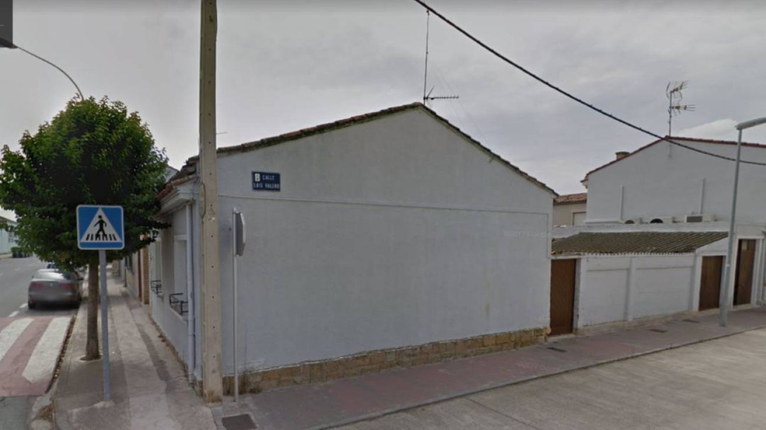 La calle de la Igualdad sustituye a Luis Valero en Caparroso