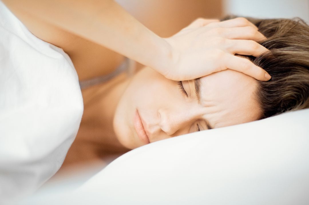 Alrededor de 1,5 millones de personas padecen migrañas crónicas en España Alrededor de 1,5 millones de personas padecen migrañas crónicas en España