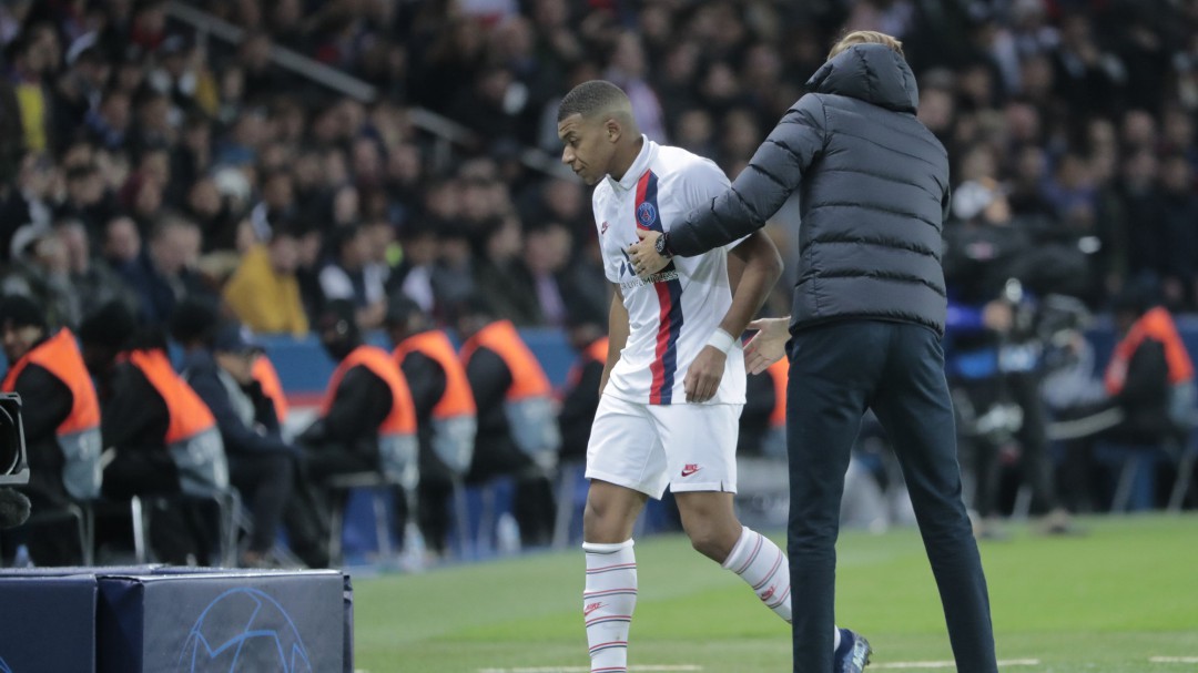 Mbappé viaja con Francia pese a no jugar este fin de semana con el PSG