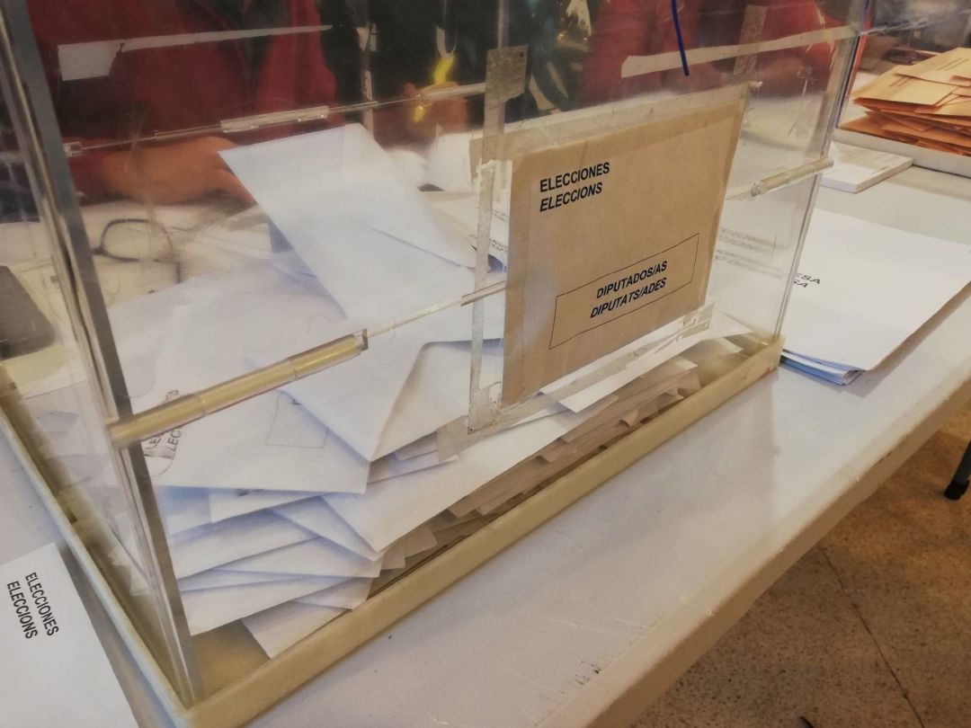 Imagen de Recurso. Elecciones generales 10 de noviembre. 10N. Urnas. Sobres. Imagen de Recurso. Elecciones generales 10 de noviembre. 10N. Urnas. Sobres.