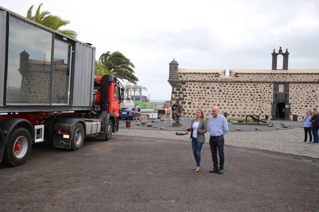 Retiran la "tienda contenedor" del MIAC-Castillo de San José Retiran la "tienda contenedor" del MIAC-Castillo de San José