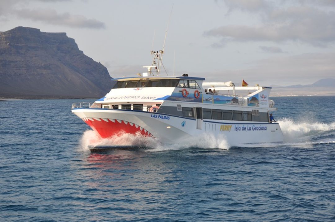 Cerradas las comunicaciones entre Lanzarote y La Graciosa Cerradas las comunicaciones entre Lanzarote y La Graciosa