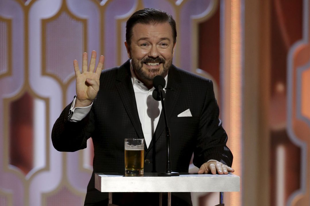 Ricky Gervais, en la edición de 2016 de los Globos de Oro Ricky Gervais, en la edición de 2016 de los Globos de Oro