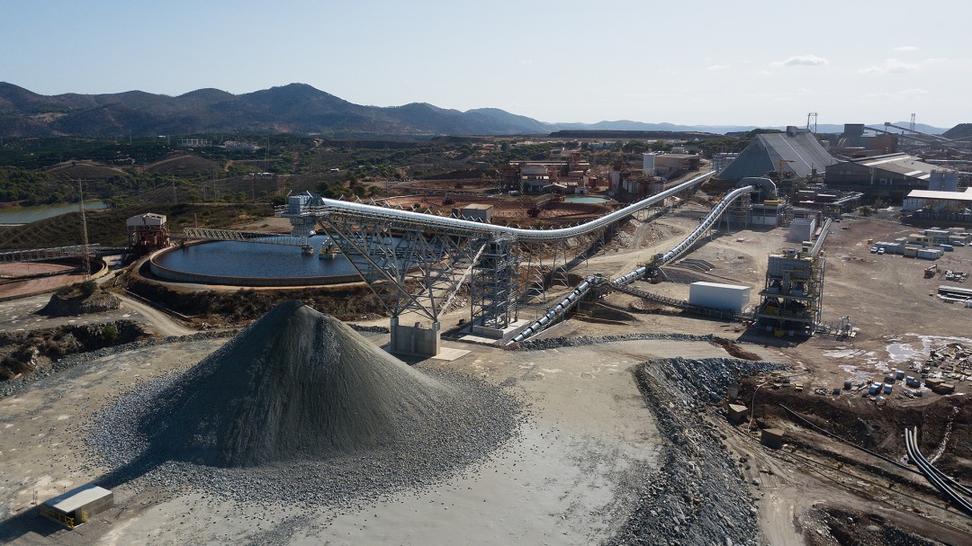 Atalaya Mining pone el objetivo en Chile y Perú