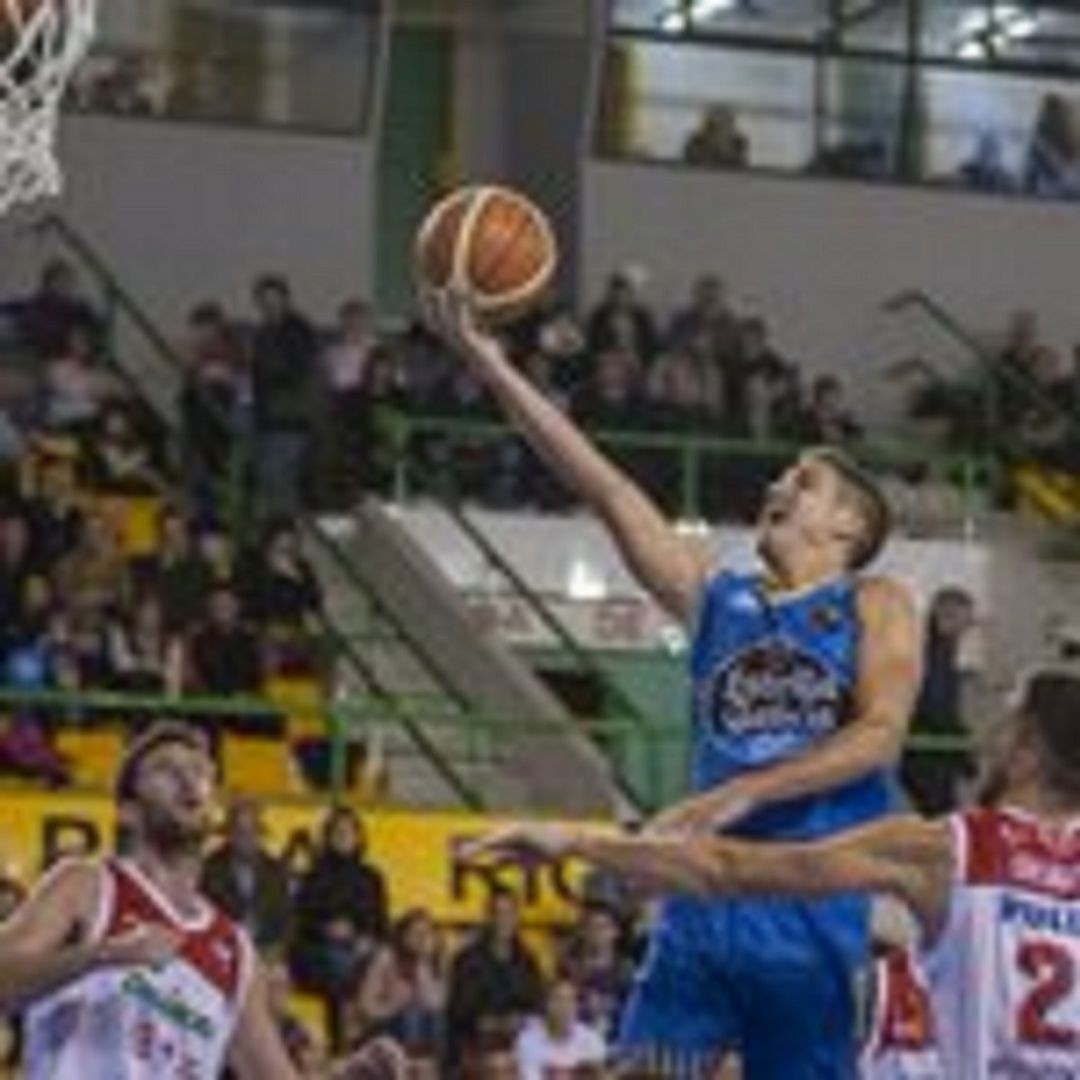 Gran victoria del Club Ourense Baloncesto en el Pazo ante el Granada por 79 a 74 Gran victoria del Club Ourense Baloncesto en el Pazo ante el Granada por 79 a 74