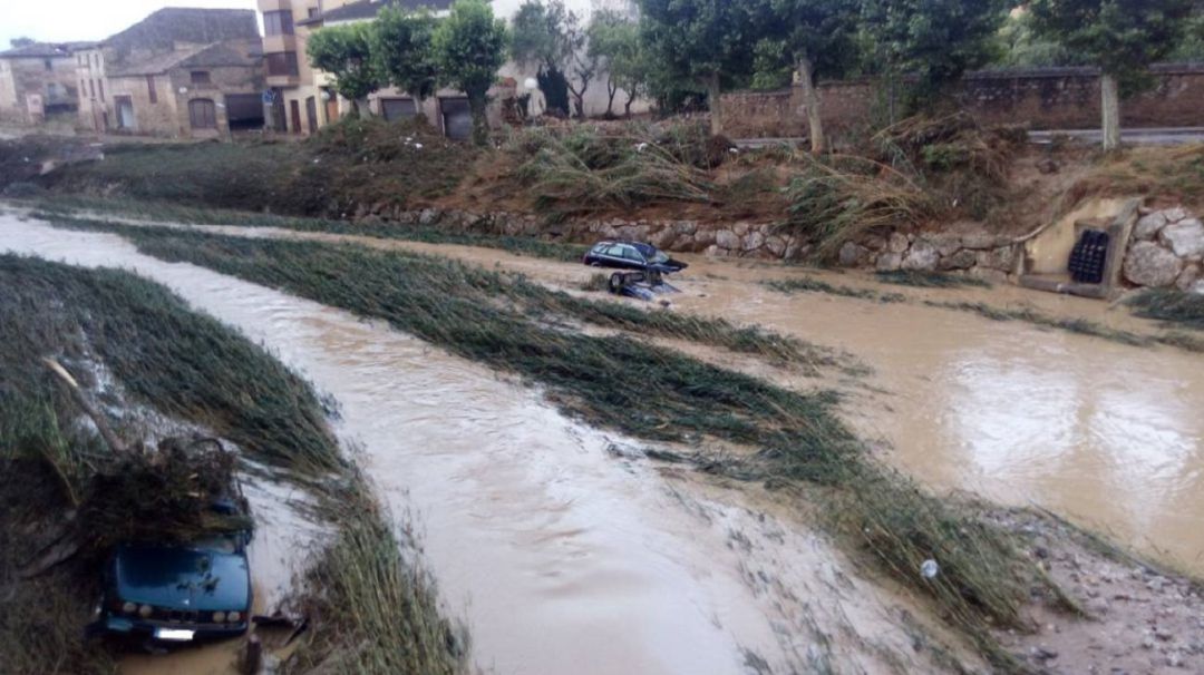 Río Cidacos en Tafalla tras las fuertes lluvias Río Cidacos en Tafalla tras las fuertes lluvias