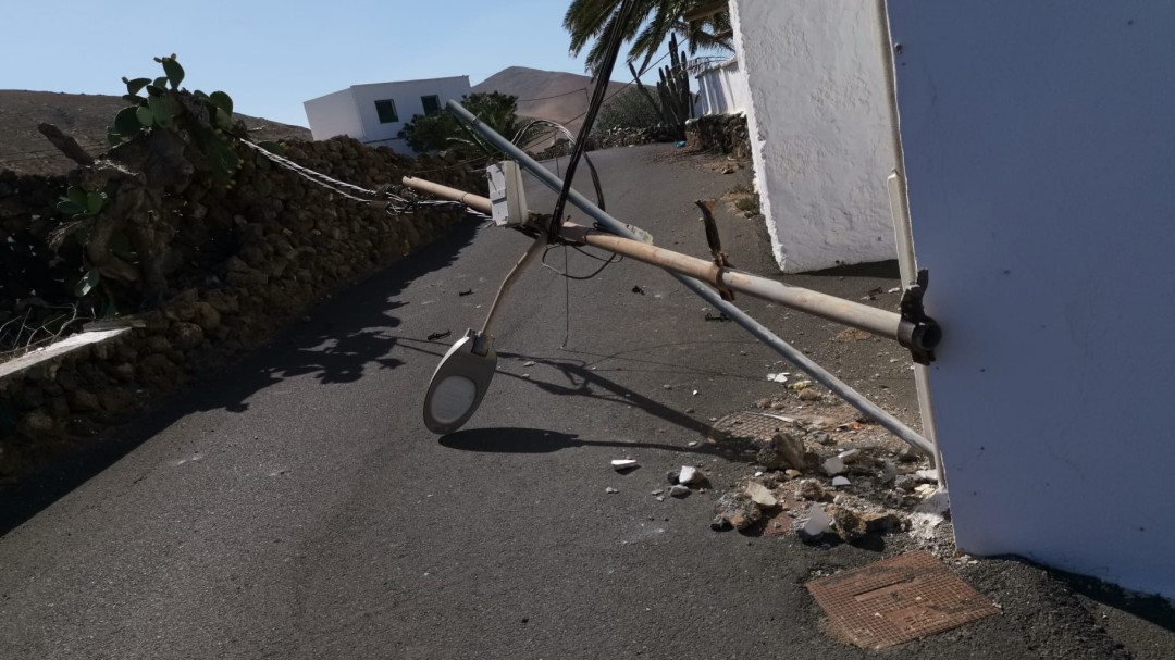 El viento provoca numerosos incidentes en Lanzarote