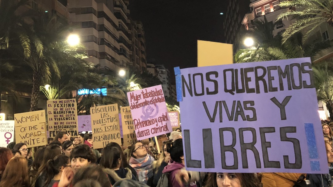 La plataforma feminista de Alicante pide que el guardia civil sancionado no pueda atender más casos de violencia de género
