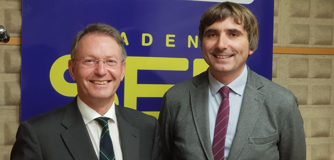 Alfonso Martínez y Alfonso Palacios en los estudios de Radio Asturias - SER Alfonso Martínez y Alfonso Palacios en los estudios de Radio Asturias - SER