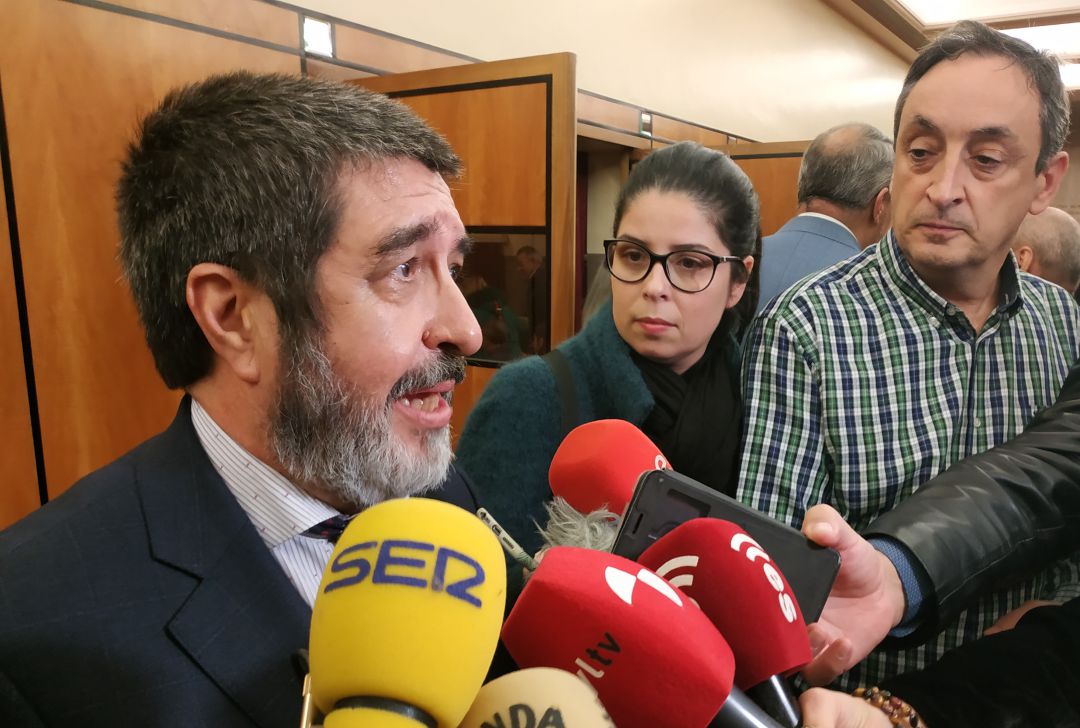 Manuel Mitadiel Manuel Mitadiel