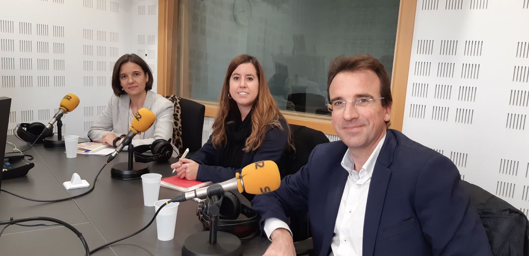 De izquierda a derecha, Raquel López, concejala (PSOE) de Bienestar Social en Fuenlabrada y Tercera Teniente de alcalde, Leticia Sánchez, portavoz de Unidas Podemos en Parla y concejala de Igualdad, Derechos e Inclusión y Segunda Teniente de alcalde, y Miguel Ángel Recuenco, portavoz del PP en Leganés De izquierda a derecha, Raquel López, concejala (PSOE) de Bienestar Social en Fuenlabrada y Tercera Teniente de alcalde, Leticia Sánchez, portavoz de Unidas Podemos en Parla y concejala de Igualdad, Derechos e Inclusión y Segunda Teniente de alcalde, y Miguel Ángel Recuenco, portavoz del PP en Leganés