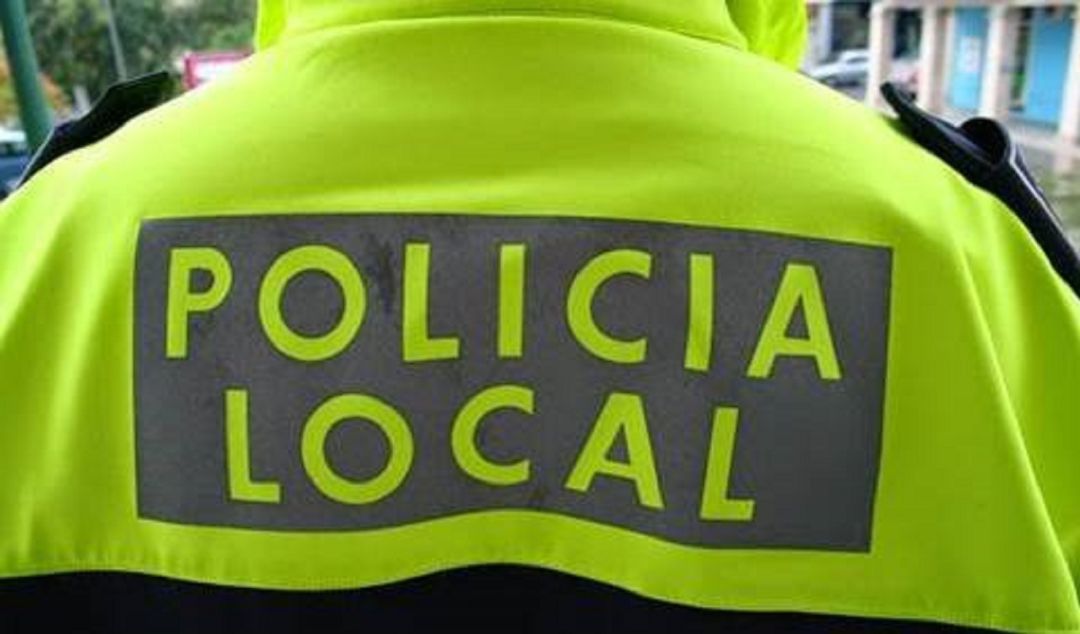 Uniforme de la policía local Uniforme de la policía local