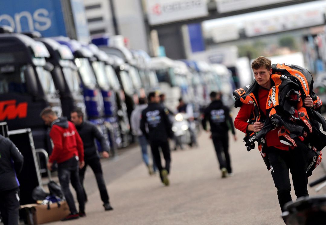 Comienzan los preparativos para la celebración, este fin de semana, del Gran Premio Motul Comunitat Valenciana en el circuito Ricardo Tormo de Cheste Comienzan los preparativos para la celebración, este fin de semana, del Gran Premio Motul Comunitat Valenciana en el circuito Ricardo Tormo de Cheste