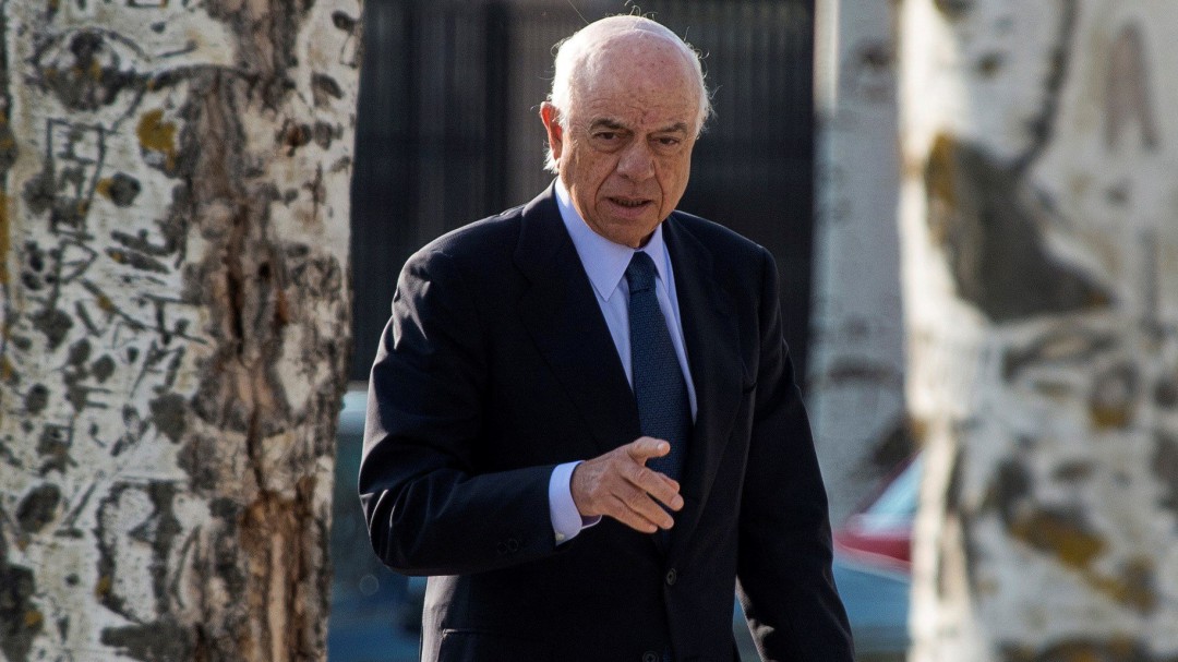 Francisco González, imputado por encargar a Villarejo trabajos de espionaje