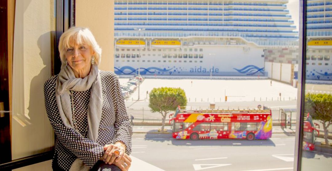 Teófila Martínez en la sede de la Autoridad Portuaria Bahía de Cádiz Teófila Martínez en la sede de la Autoridad Portuaria Bahía de Cádiz