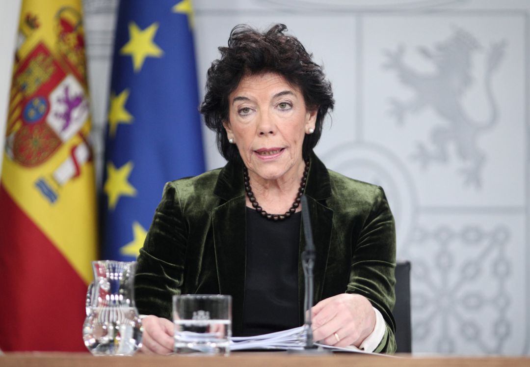La ministra Portavoz, y de Educación y Formación Profesional en funciones, Isabel Celaá. La ministra Portavoz, y de Educación y Formación Profesional en funciones, Isabel Celaá.