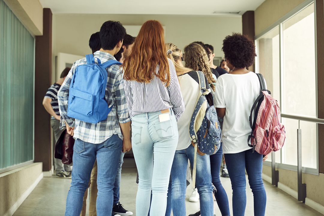 Las pruebas se realizan a estudiantes de 15 años. Las pruebas se realizan a estudiantes de 15 años.