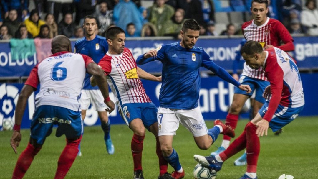 Un derbi sin goles ni fútbol