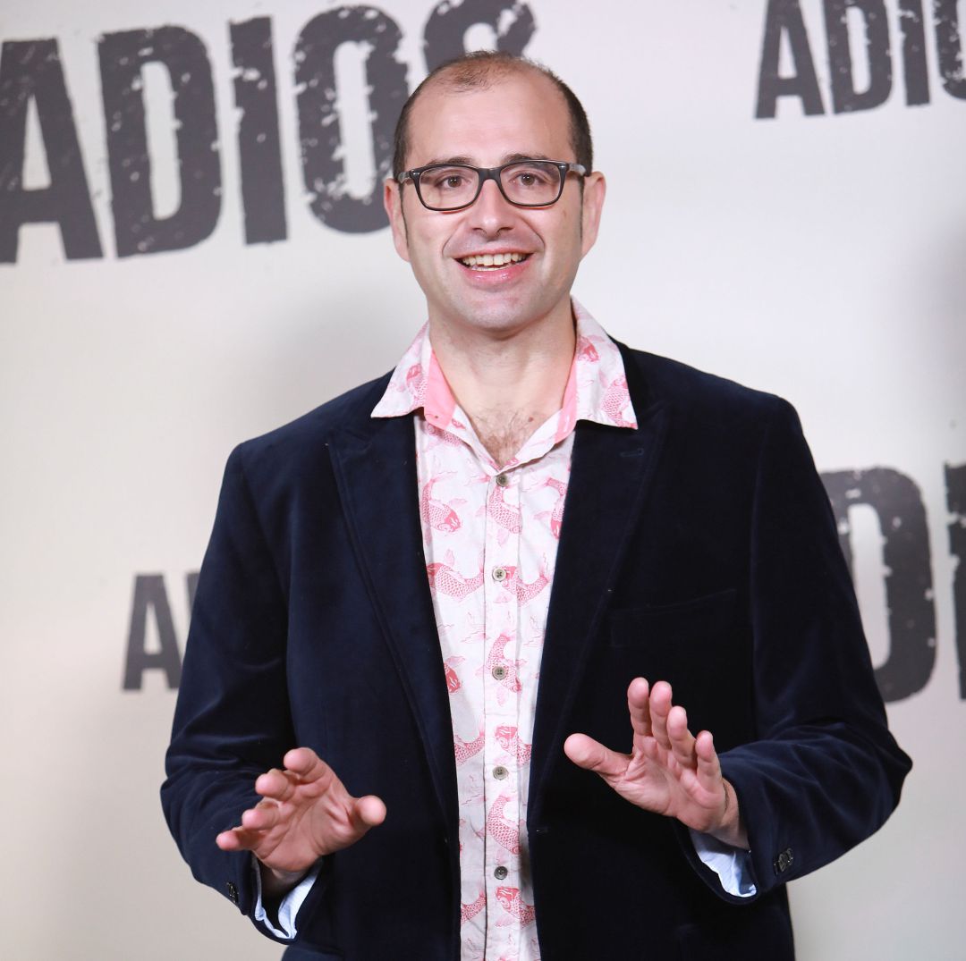 El director Paco Cabezas, posando en el photocall de su pelicula 'Adiós', en Madrid
El director Paco Cabezas, posando en el photocall de su pelicula 'Adiós', en Madrid
