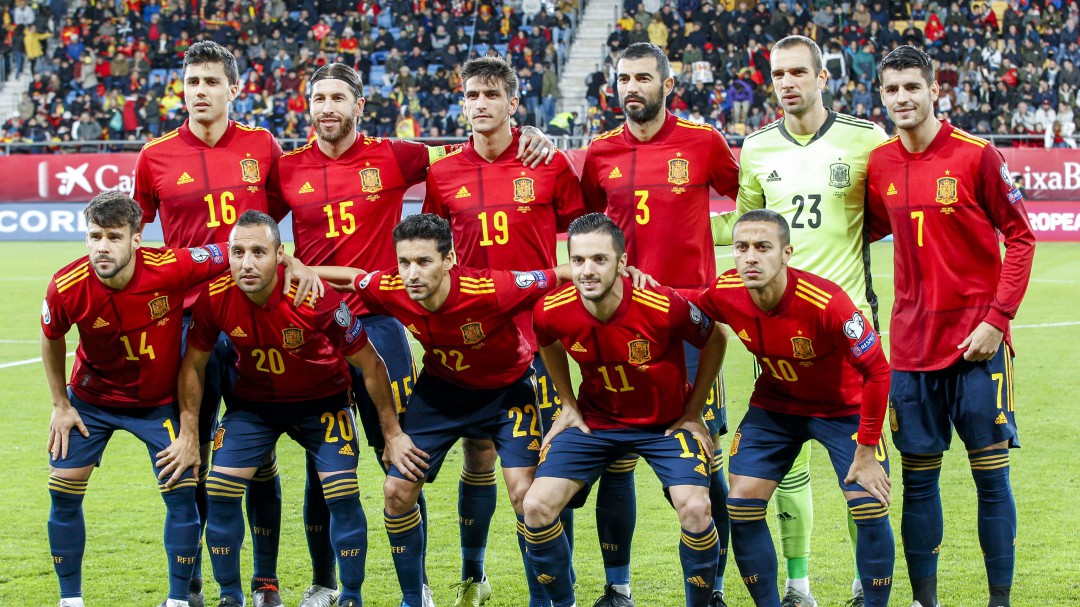 "Mira quiénes son los mejores, Cazorla y Jesús Navas"