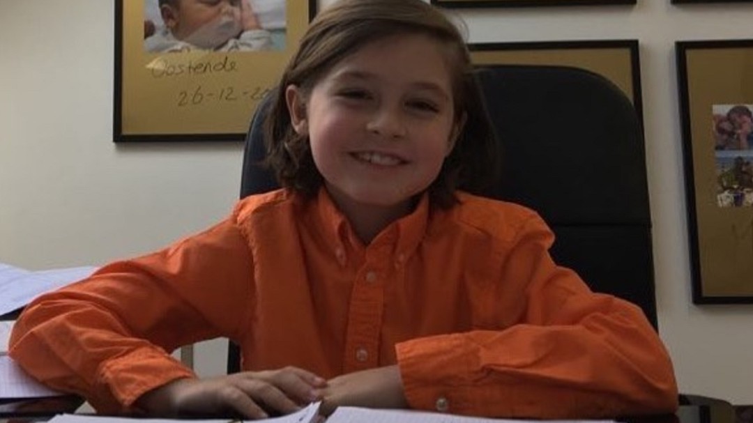 Un niño con tan solo 9 años está a punto de graduarse en Ingeniería Eléctrica
