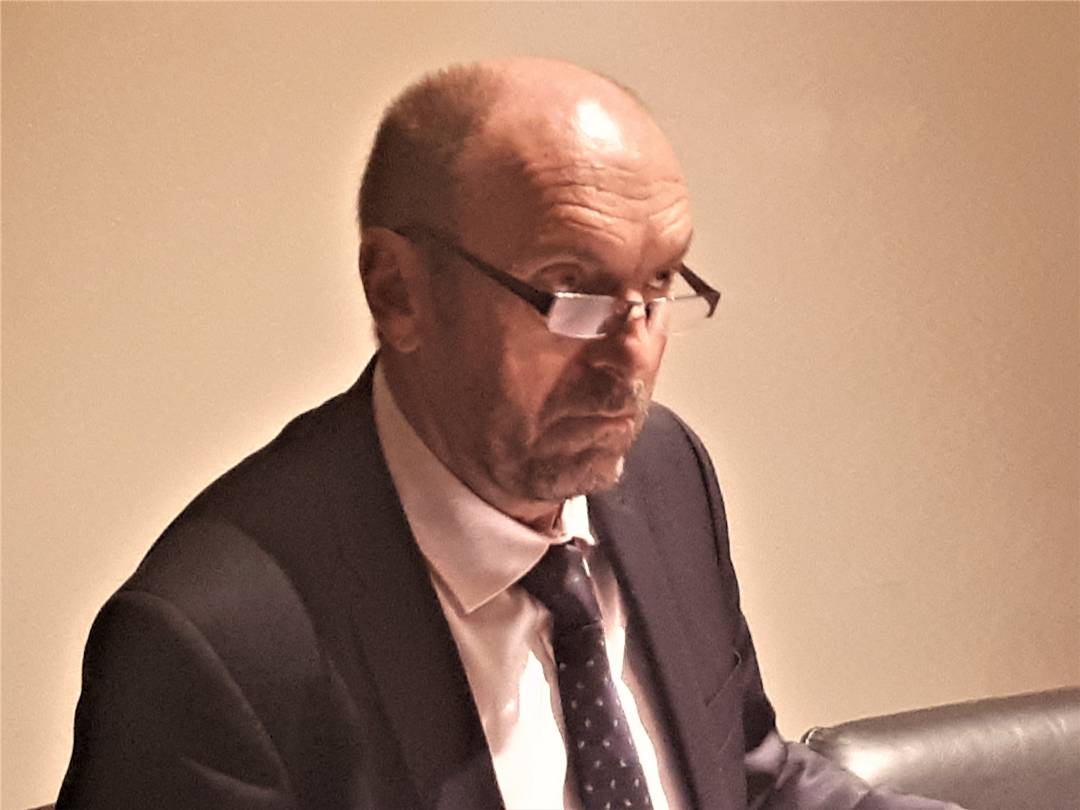 Juan Cofiño comparece ante la Comisión de Infraestructuras, Medio Ambiente y Cambio Climático de la Junta General del Principado Juan Cofiño comparece ante la Comisión de Infraestructuras, Medio Ambiente y Cambio Climático de la Junta General del Principado