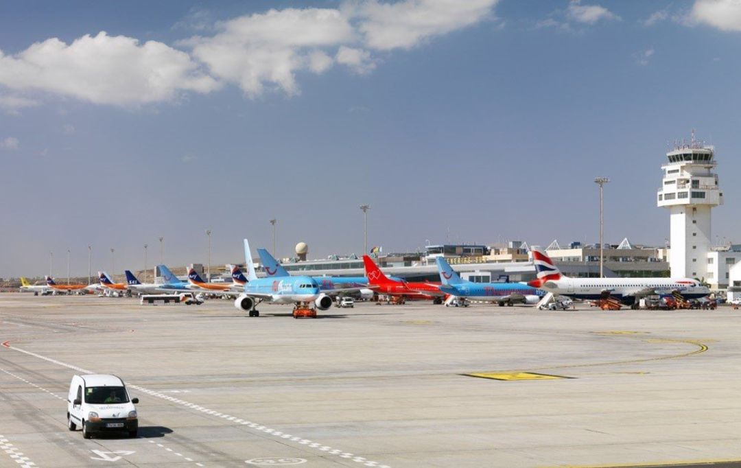 Aeropuerto Tenerife Sur Aeropuerto Tenerife Sur