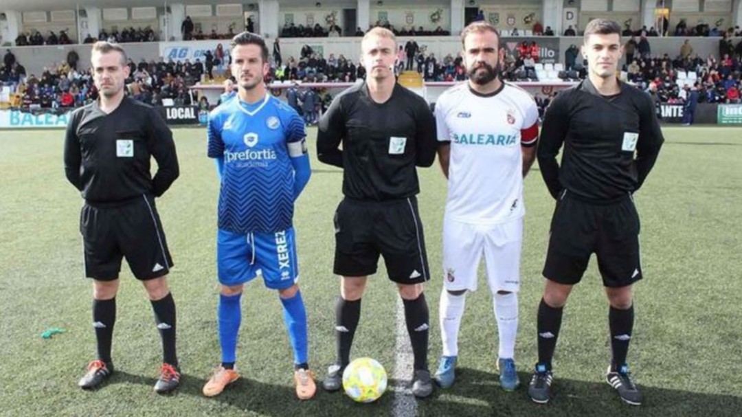 El árbitro que dirigió el Ceuta-Xerez DFC denuncia insultos y amenazas