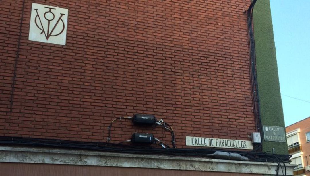 Simbologia franquista en una calle de la localidad madrilerña de Torrejón de Ardoz Simbologia franquista en una calle de la localidad madrilerña de Torrejón de Ardoz