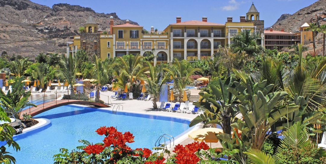 Imagen espectacular de la piscina del Hotel Cordial Mogán Playa de Gran Canaria Imagen espectacular de la piscina del Hotel Cordial Mogán Playa de Gran Canaria