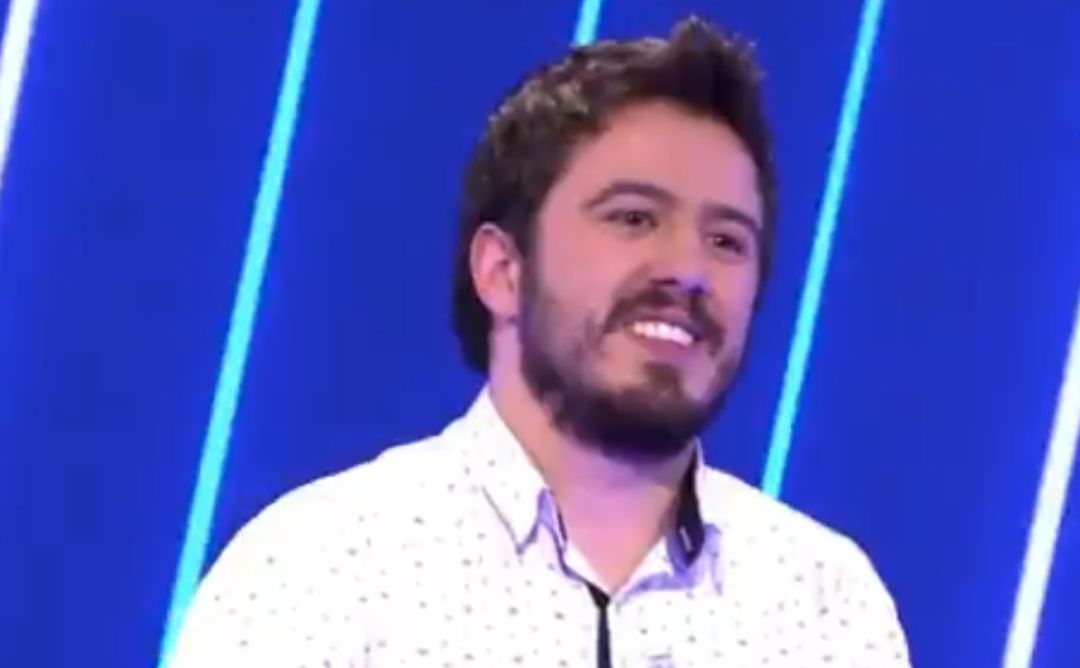 Orestes se despide del programa. Orestes se despide del programa.
