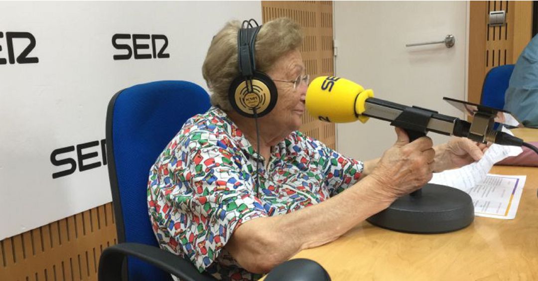 Pepita Esparza, fundadora de la Asociación Neri, en los estudios de Radio Murcia en 2016 Pepita Esparza, fundadora de la Asociación Neri, en los estudios de Radio Murcia en 2016