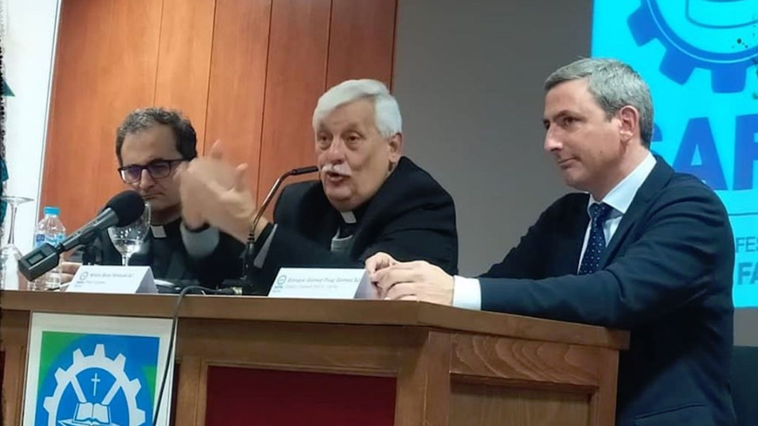 SAFA Úbeda recibe la visita del Padre General de los Jesuitas